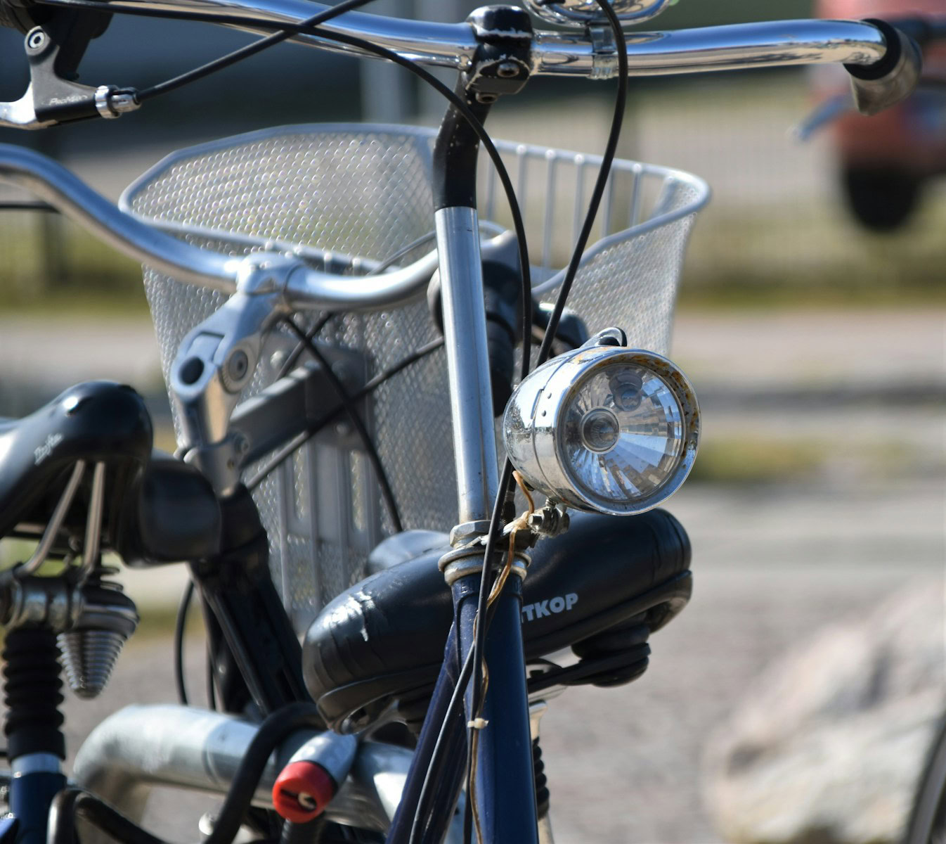 gray scooter in close-up photo